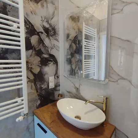 Z Jacuzzi Nova Апартаменты