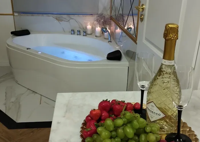 Апартаменти Z Jacuzzi Nova *