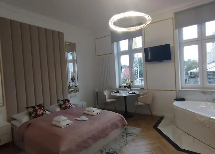 Апартаменти Z Jacuzzi Nova